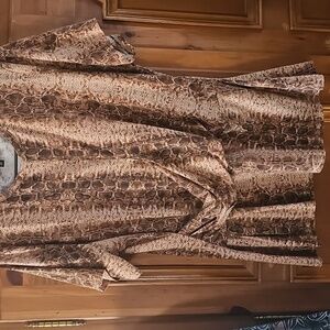 DG 2 Chic Snake Print Top with Twist Detail